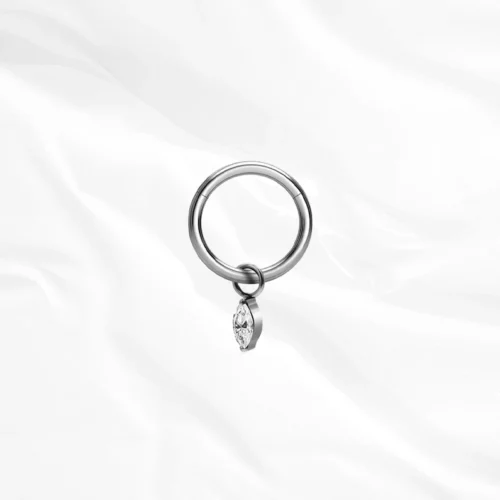 L'ANNEAU PENDENTIF BRILLANT – Image 2
