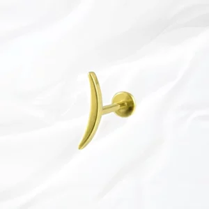 Piercing labret en titane doré "la courbure" avec barre courbe ou croissant minimaliste pour hélix ou tragus