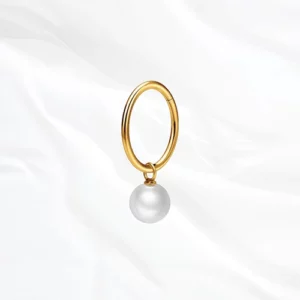 Anneau segment clipsable en titane doré La Perle Pendentif, perle d’imitation ronde et laiteuse suspendue sous l’anneau