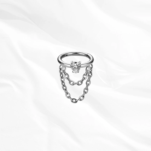 Anneau segment clipsable en titane argenté Anneau Pendentif Cœur, zircon rond serti à griffes au milieu de la tige et deux chaînettes en double arc