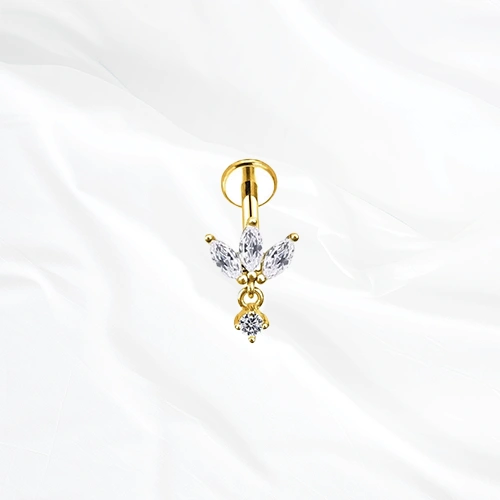 Labret en titane doré La Marquise Pendentif, trois zircons marquise en éventail sous lesquels un zircon rond se balance