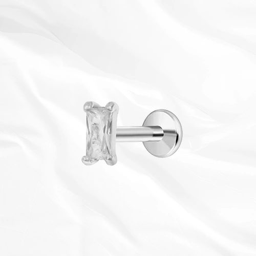 Labret push-in en titane argenté Le Rectangle Brillant, zircon taille baguette serti sur quatre griffes
