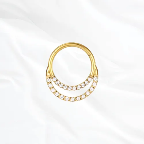 Anneau segment clipsable en titane doré Le Double Brillant, deux joncs pavés de zircons
