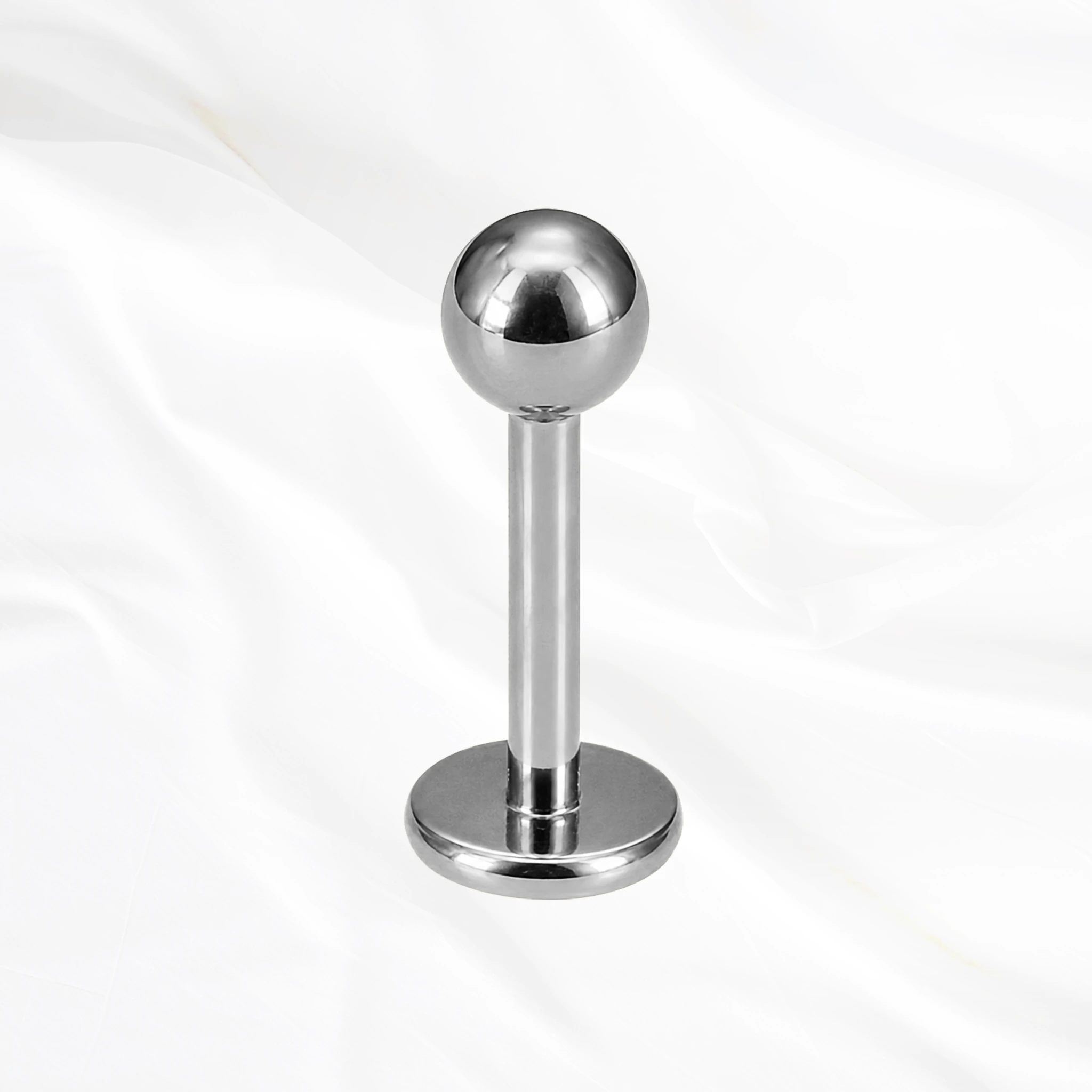 Piercing nombril titane argenté