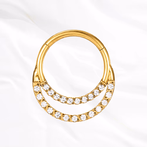 Anneau segment clipsable en titane doré Le Double Brillant, deux joncs pavés de zircons