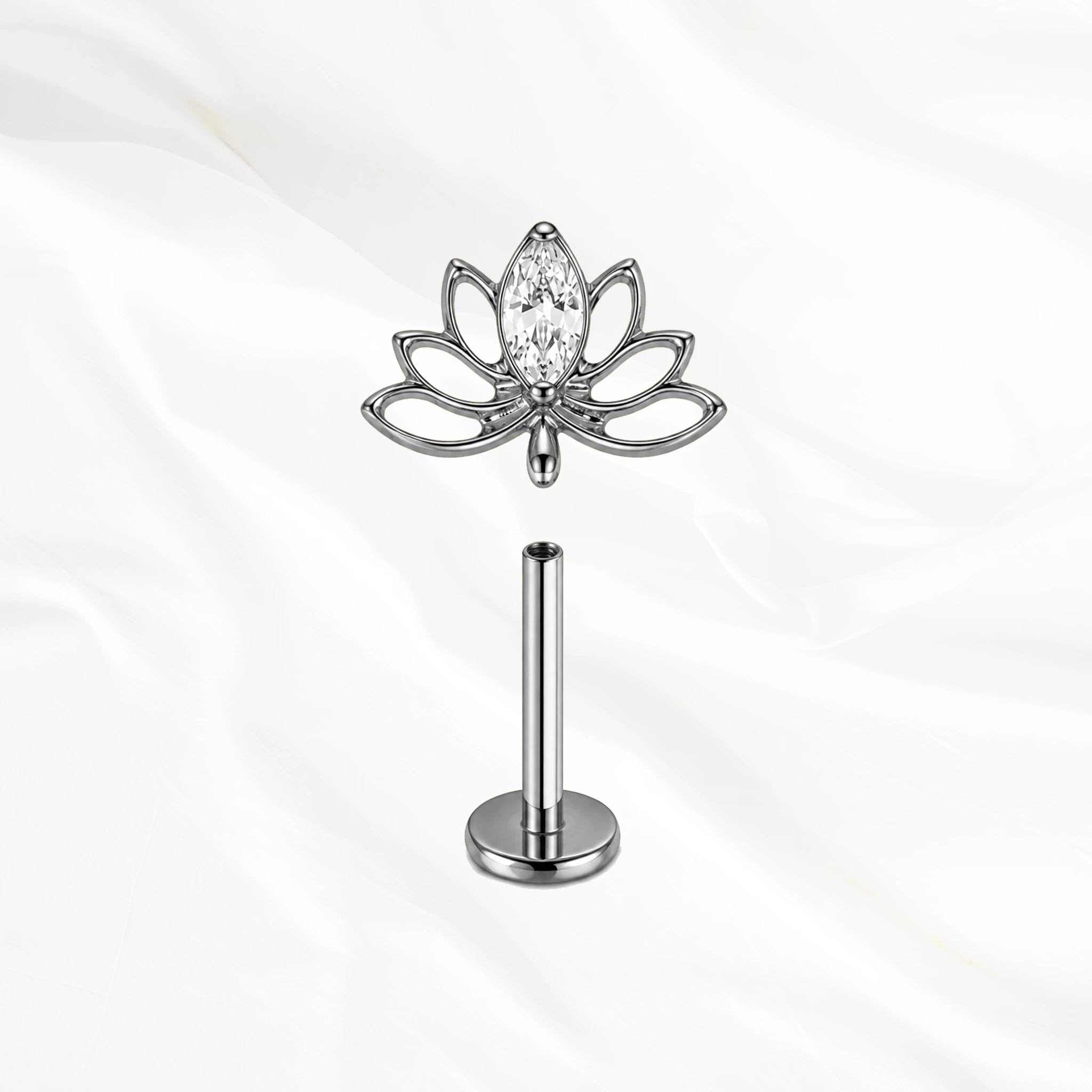 Le Lotus Brillant en titane argenté, photo produit
