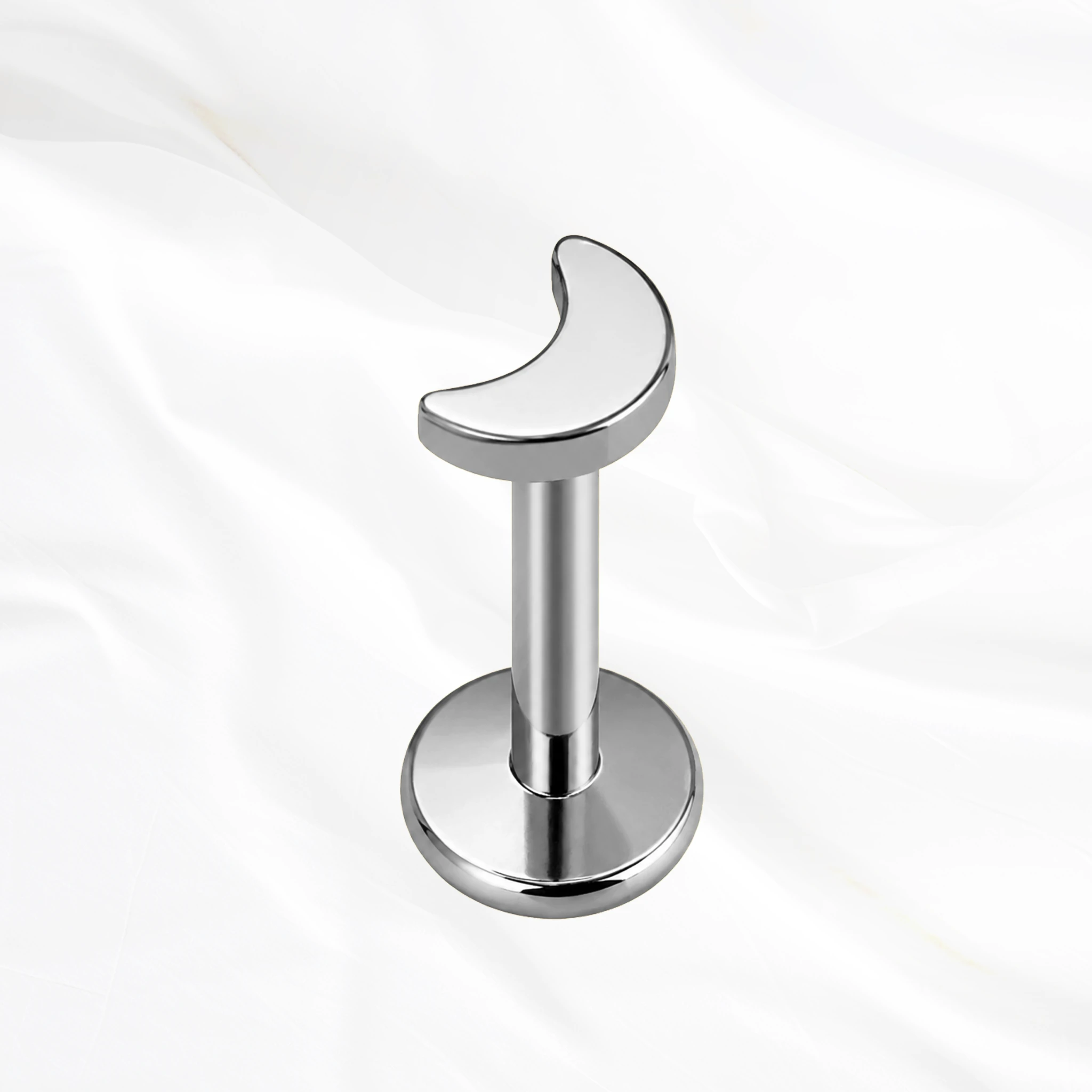 Labret en titane argenté La Lune Juvénile, croissant de lune plein aux pointes arrondies