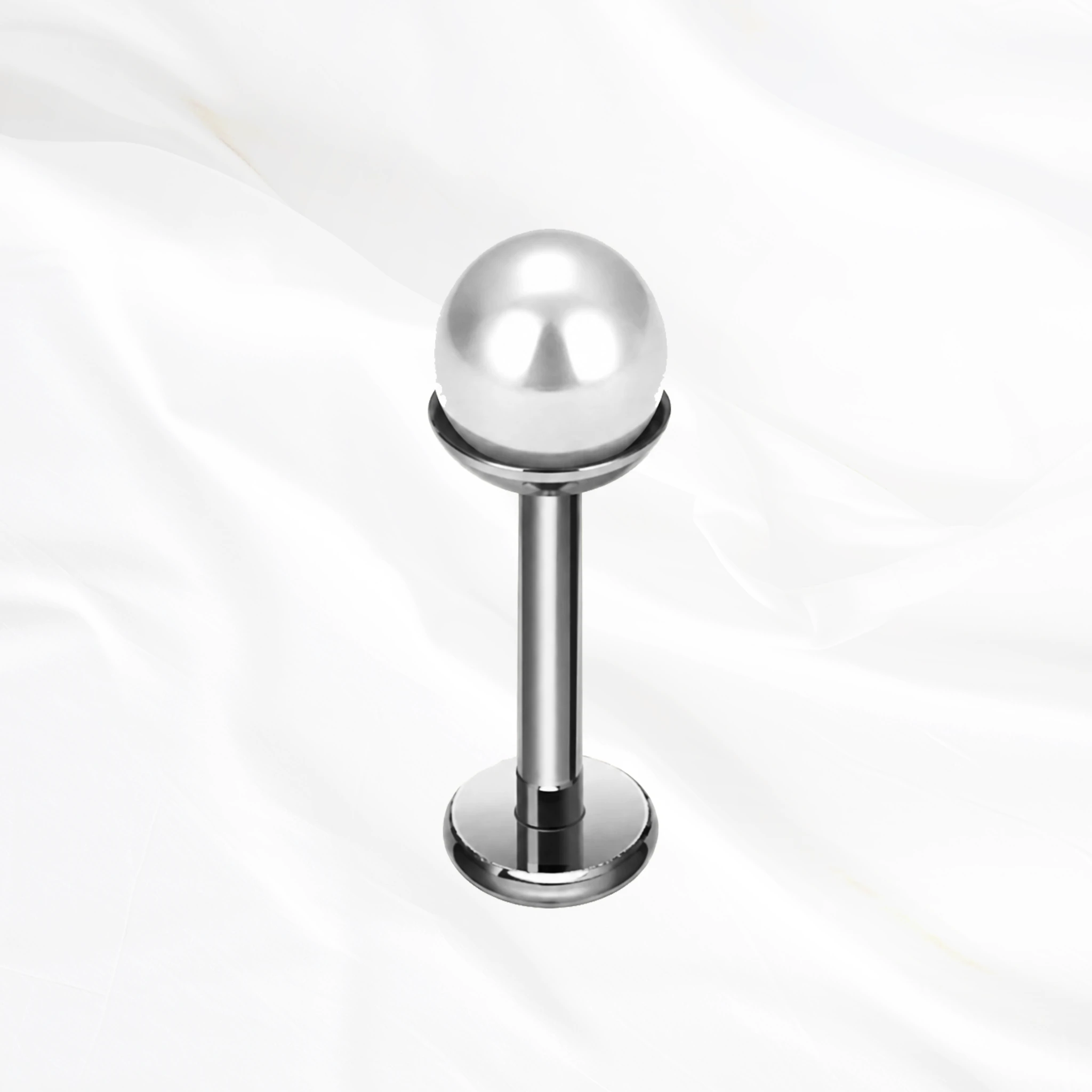 Labret en titane argenté La Perle, perle d’imitation ronde et laiteuse montée seule sur la tige