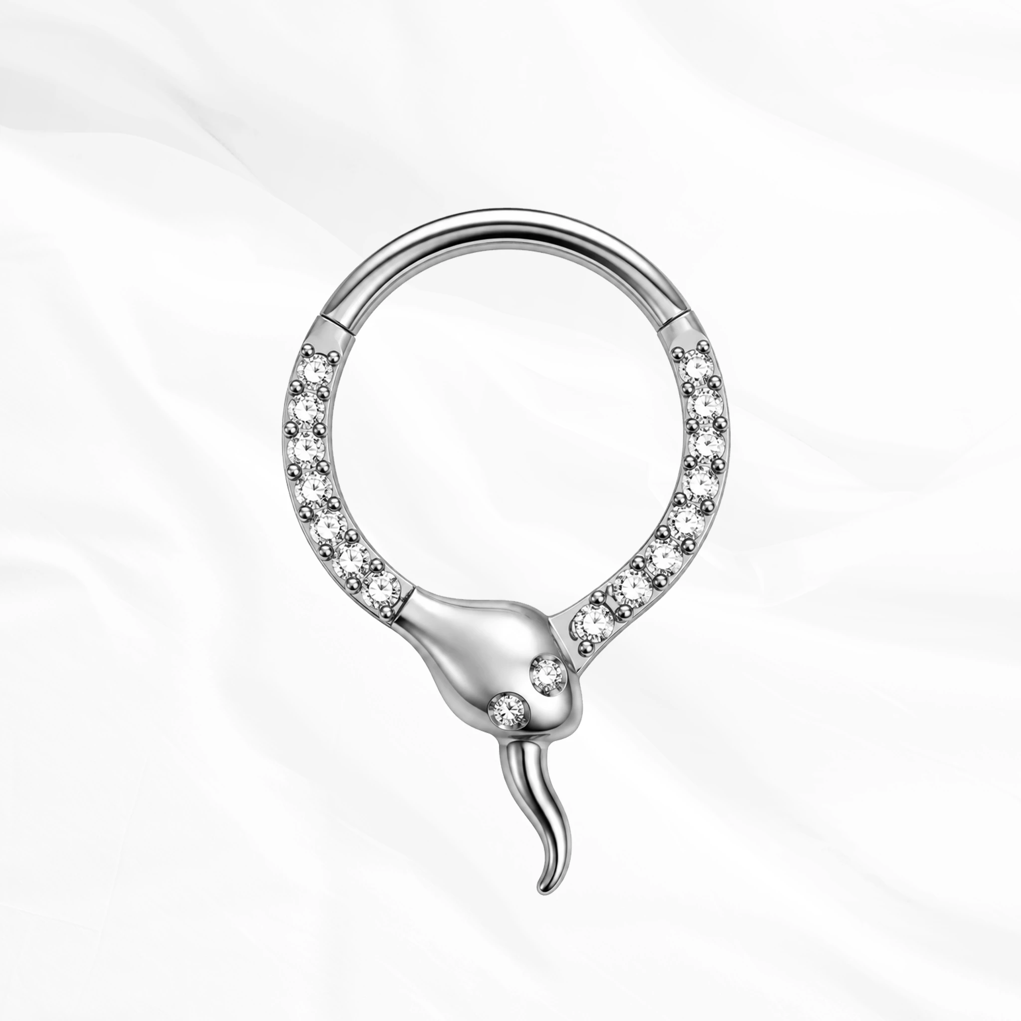Le Serpent Mordant en titane argenté, photo produit