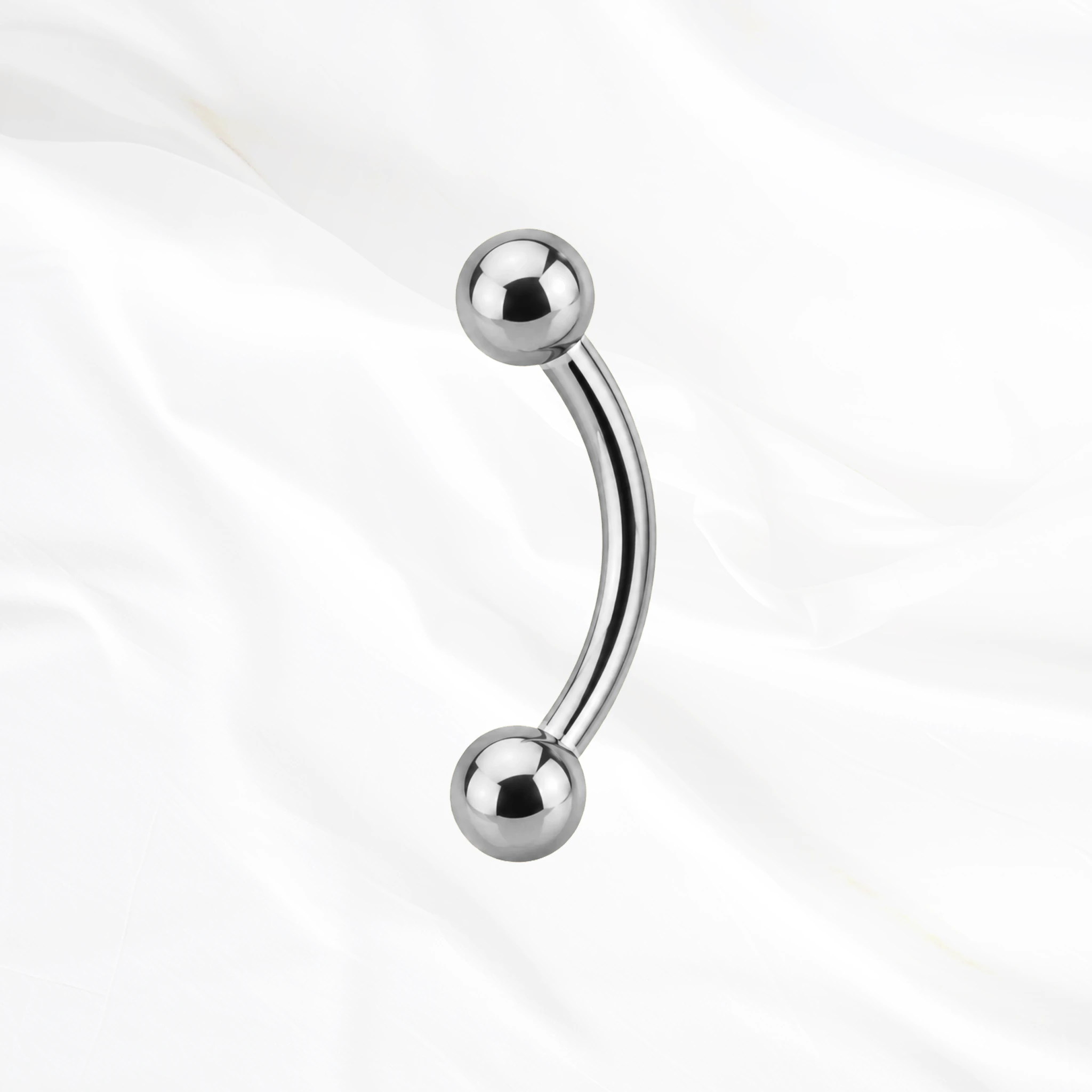 Piercing en titane simple courbée argenté