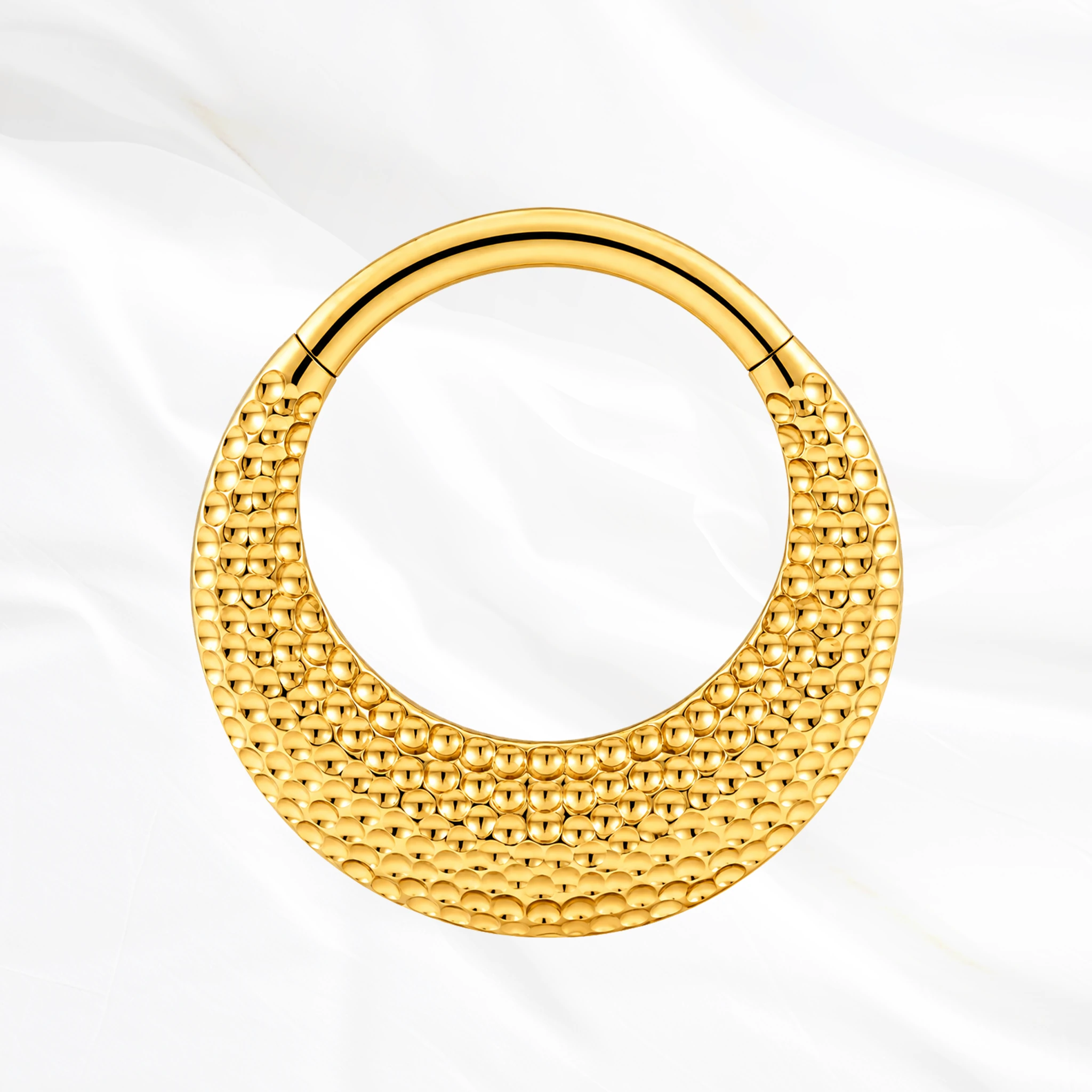 Piercing Le Janus en titane doré, photo produit