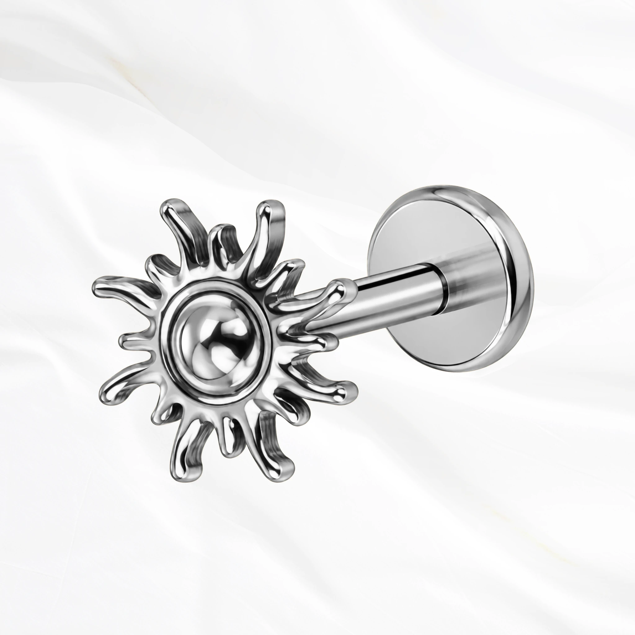 Piercing Le Soleil Maya en titane argenté, photo produit